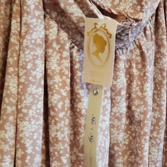 Brand new size small dusty pink floral print dress - Picture 3 of 5